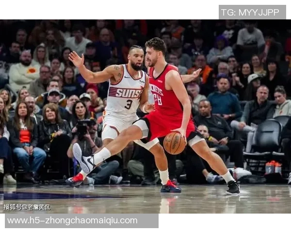 狄龙谈詹姆斯防守策略强调紧逼影响其比赛风格的重要性 狄龙谈詹姆斯防守策略强调紧逼影响其比赛风格的重要性