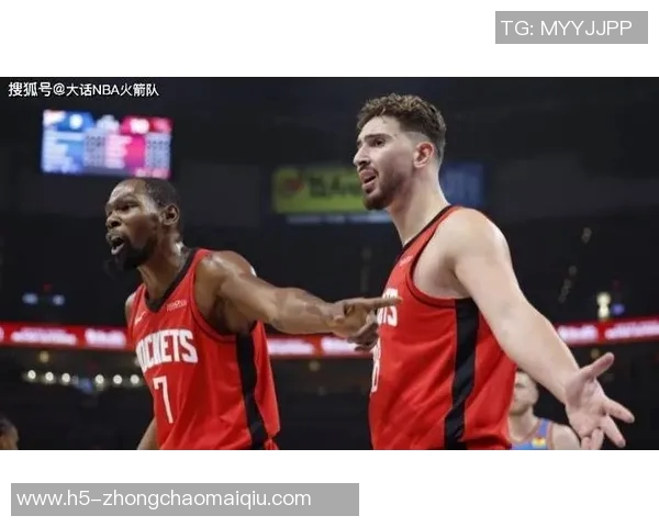 汤姆林表现出色32分钟内高效得分14分并贡献4篮板 汤姆林表现出色32分钟内高效得分14分并贡献4篮板