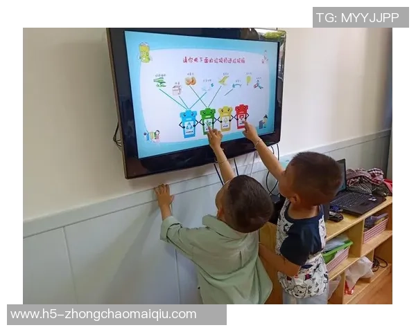 米奇表示将持续探索文班的最佳使用方式并将严格控制他的上场时间 米奇表示将持续探索文班的最佳使用方式并将严格控制他的上场时间