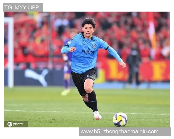 德媒报道热刺年轻中卫高井幸大租借门兴含买断条款