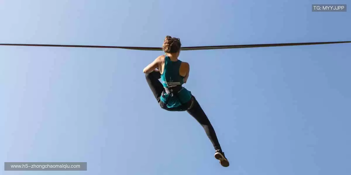 ⚡️ 实时比分，掌握赛事脉搏！